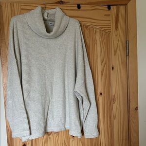 Old Navy Waffle Knit Cream/Light Gray Cowl Neck Top